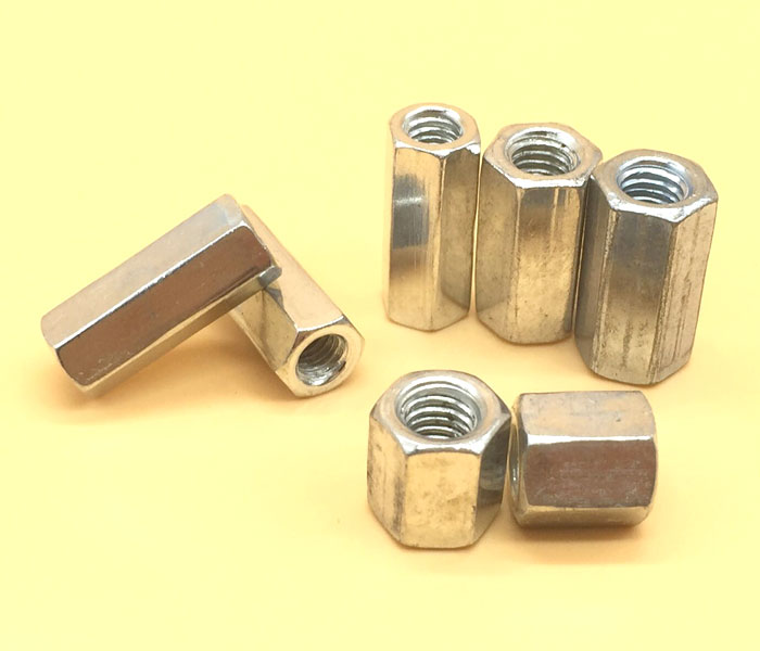 SS 304 / ASTM A194 Gr.8 Heavy Hex Coupling Nuts